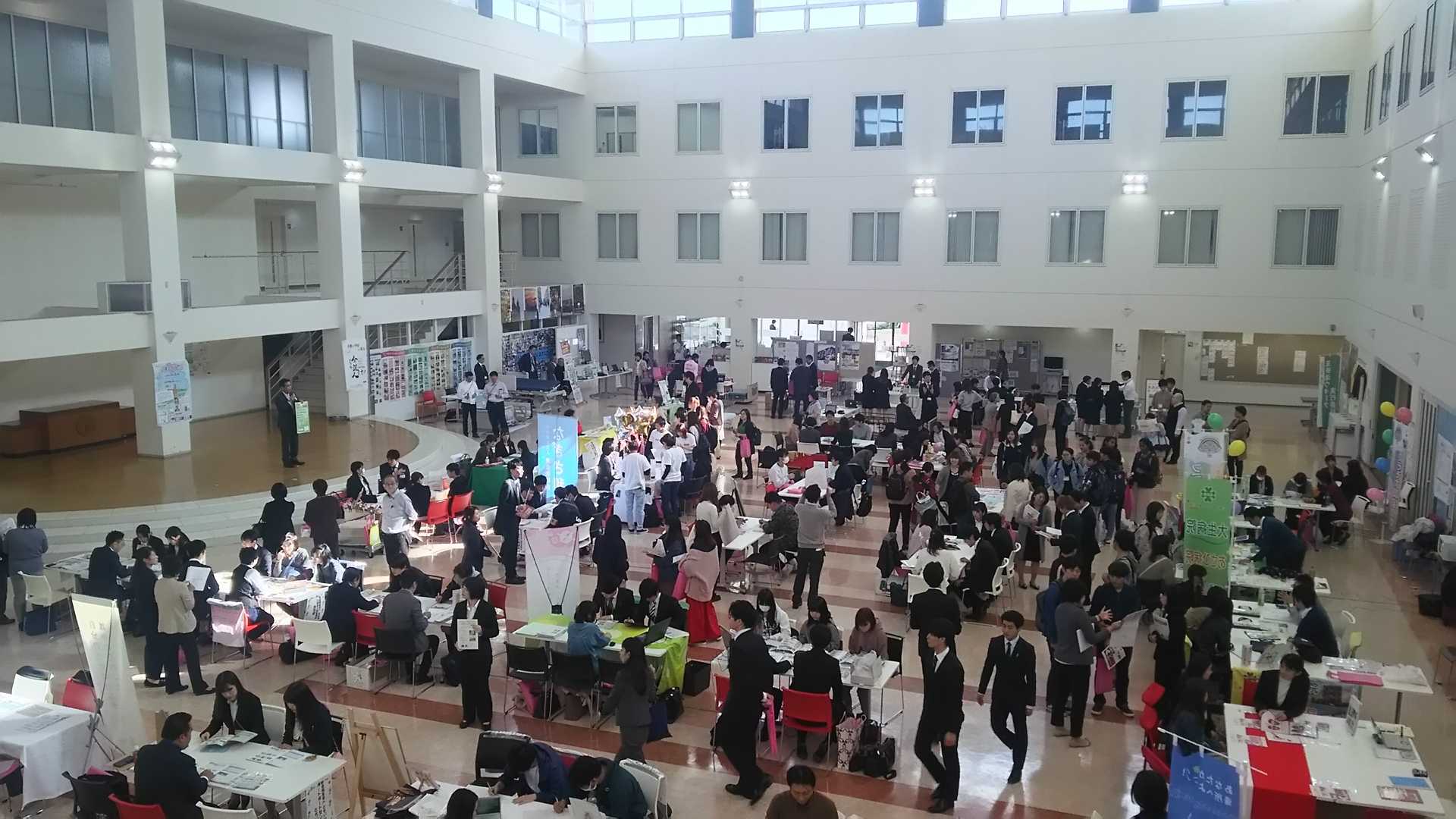 介護の学校にて